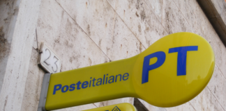 Insegna di un uffico Poste Italiane
