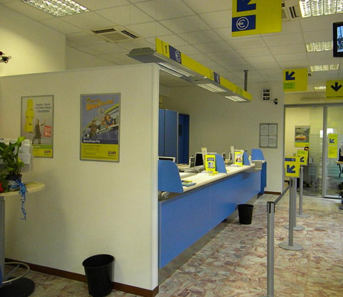 Un ufficio postale di Poste Italiane